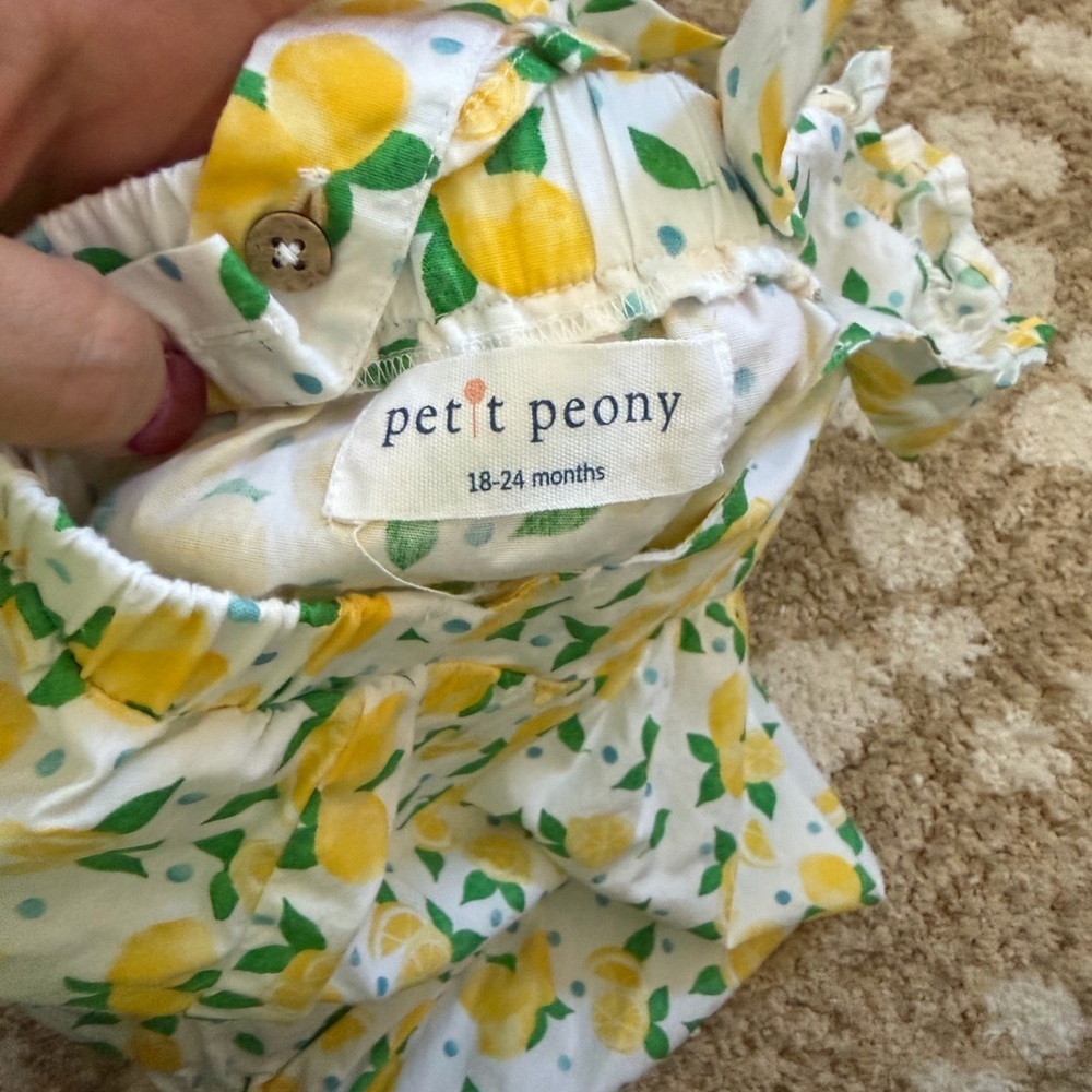 NWOT Petit Peony lemon bubble romper 18-24 months - Picture 3 of 3